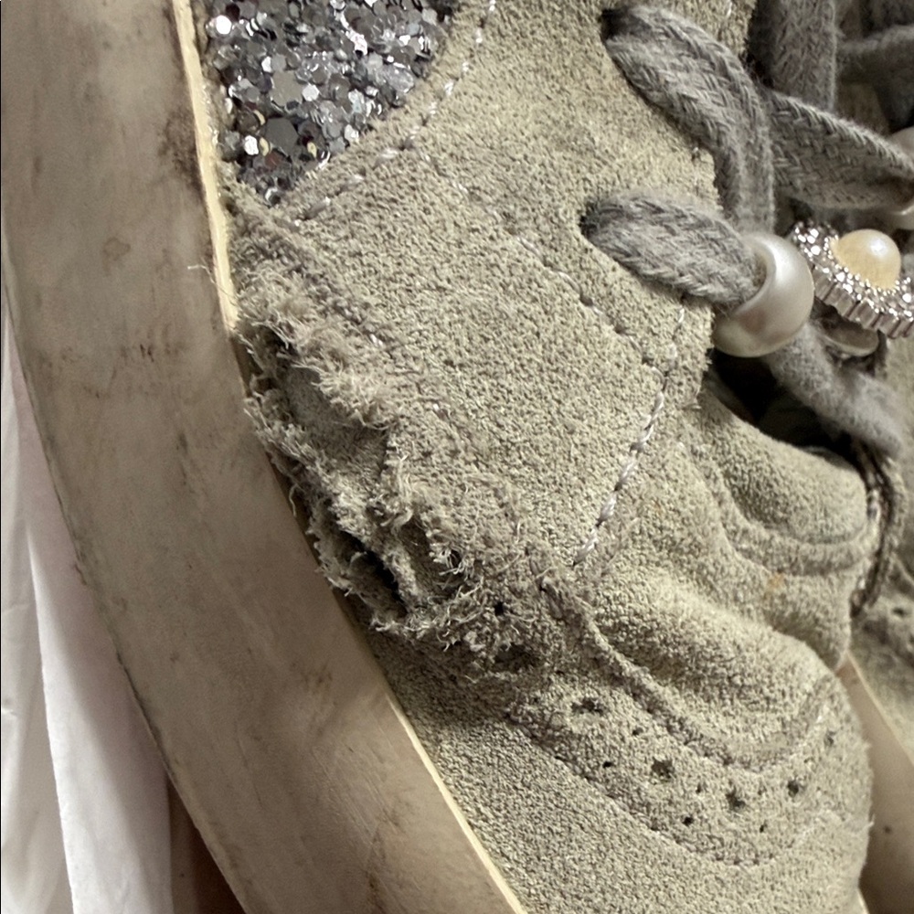 Golden Goose High-Top Sneakers with Silver Glitter Star size EU40 - Picture 2 of 13